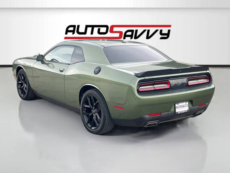 2022 Dodge Challenger SXT