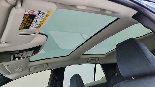 2023 Lexus RZ 450e Luxury