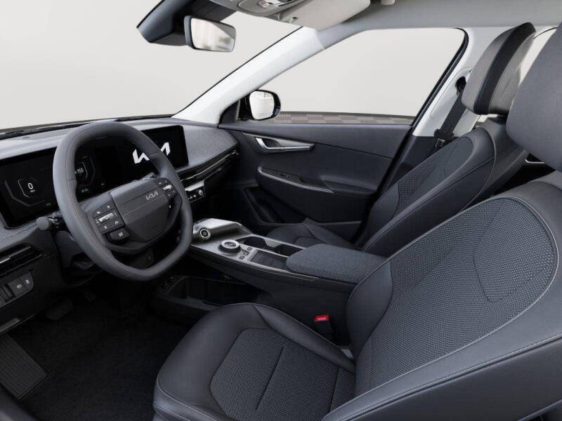 2025 Kia EV6 Light Long Range