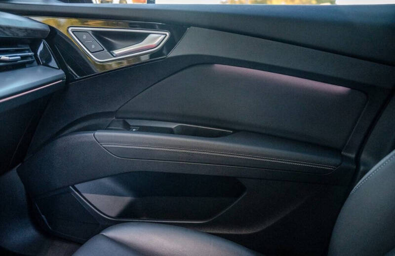 2023 Audi Q4 e-tron Premium Plus 40