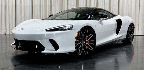 2022 McLaren GT