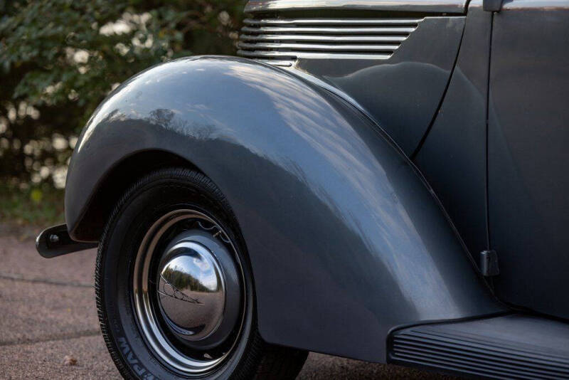1938 Ford Tudor