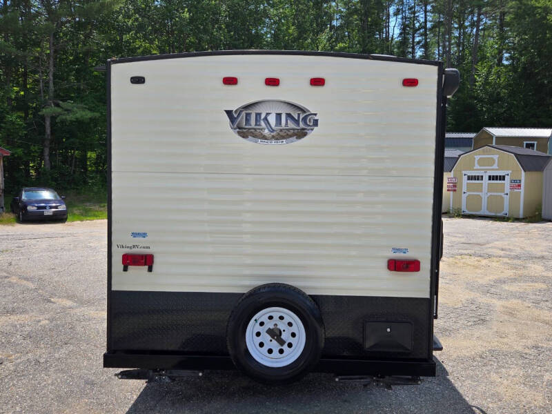 2017 Viking 21FQ