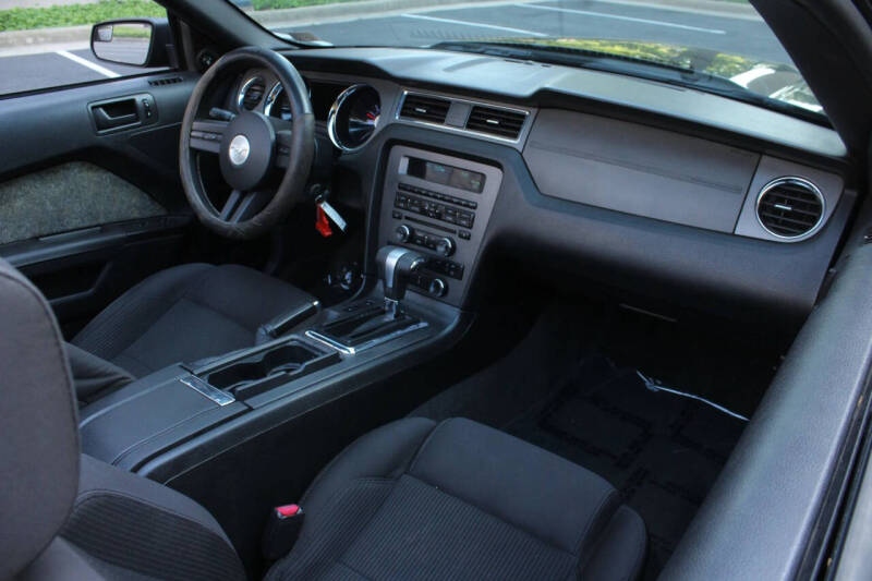2012 Ford Mustang