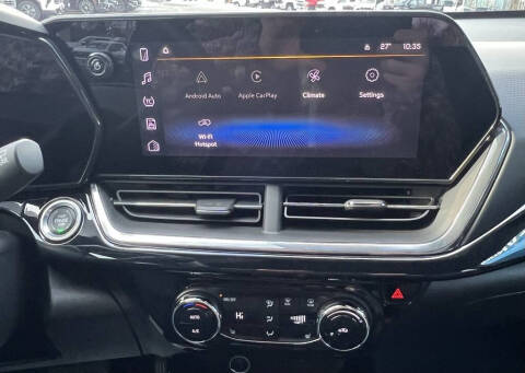 2024 Chevrolet Trax RS