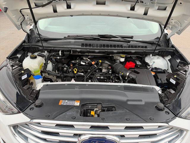 2022 Ford Edge SE