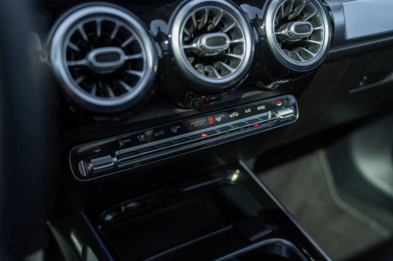 2021 Mercedes-Benz GLB GLB 250