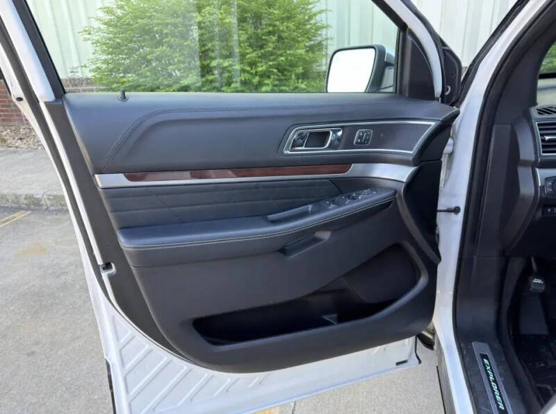 2018 Ford Explorer Platinum