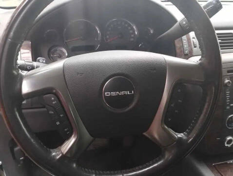 2007 GMC Yukon Denali