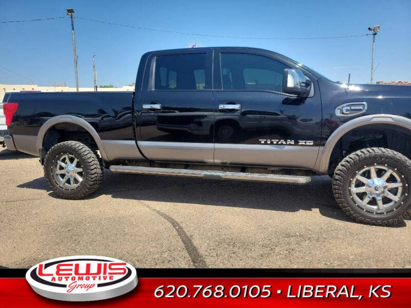 Used 2017 Nissan Titan XD Platinum Reserve with VIN 1N6BA1F45HN554510 for sale in Liberal, KS