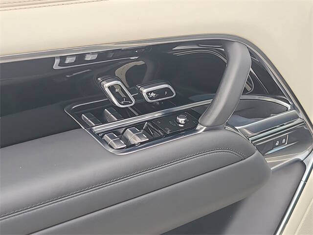 2024 Land Rover Range Rover P400 SE