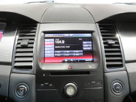 2015 Ford Taurus SEL