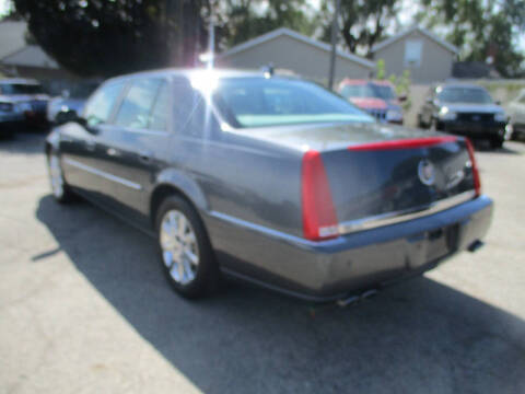 2011 Cadillac DTS Premium Collection