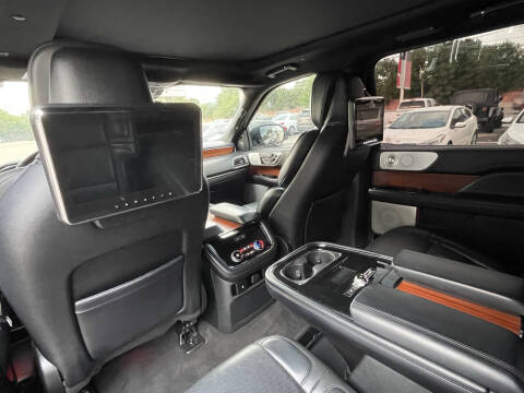 2019 Lincoln Navigator L Reserve
