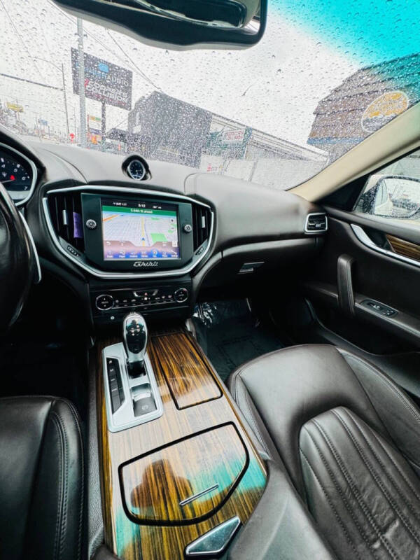 2014 Maserati Ghibli S Q4