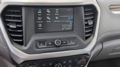 2017 GMC Acadia SLE-1