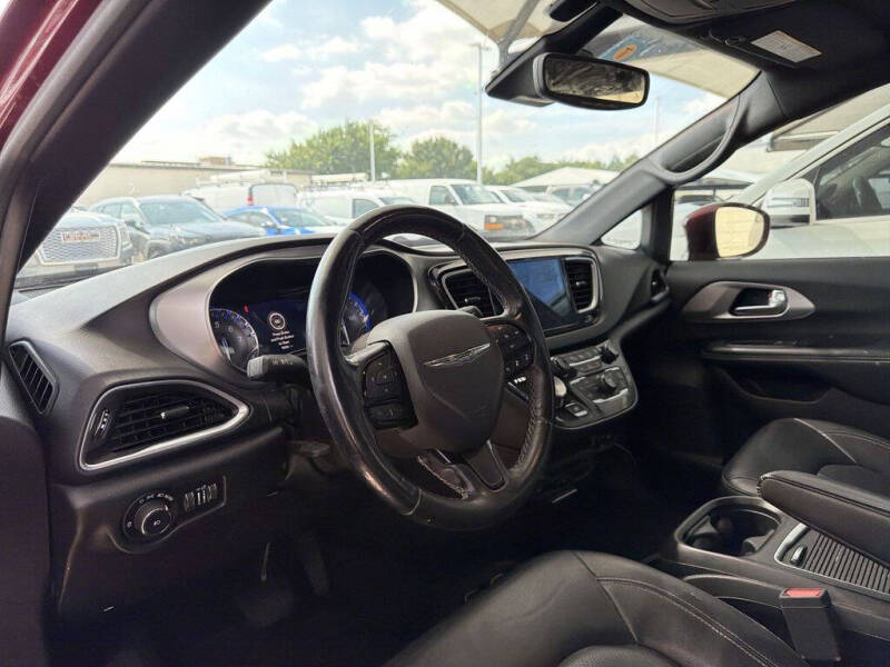 2018 Chrysler Pacifica Touring L Plus