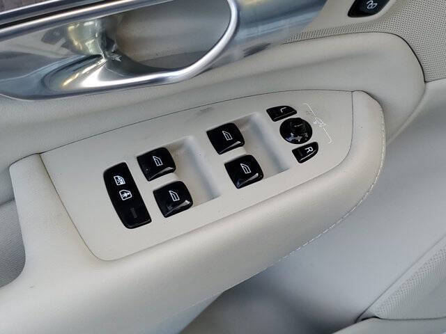 2024 Volvo XC90 B6 Plus Bright Theme 7P