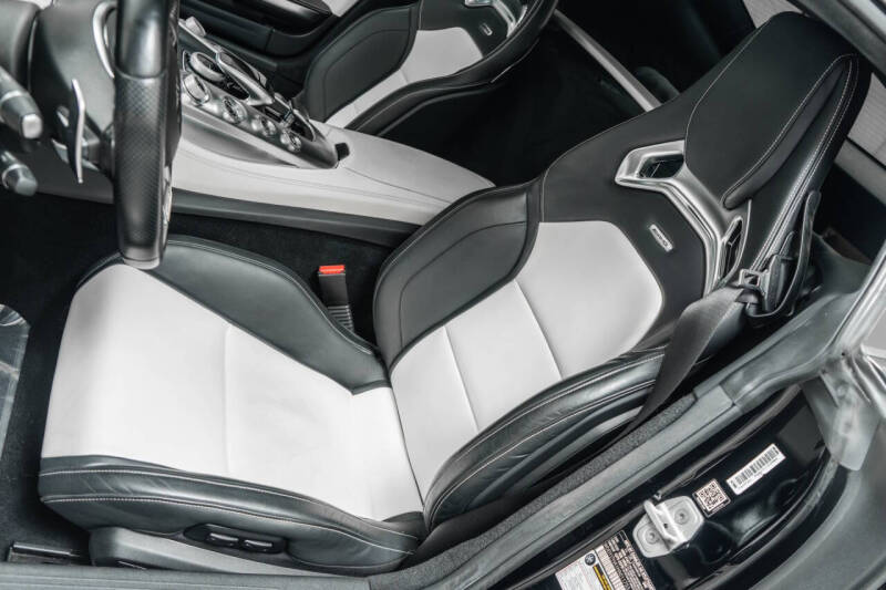 2017 Mercedes-Benz AMG GT