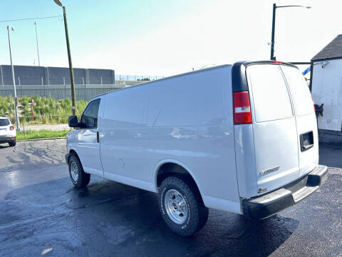 2020 Chevrolet Express 2500