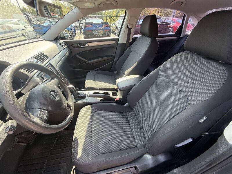 2015 Volkswagen Passat 1.8T S