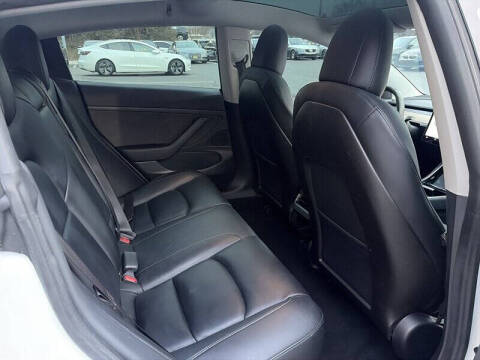 2020 Tesla Model 3 Standard Range Plus