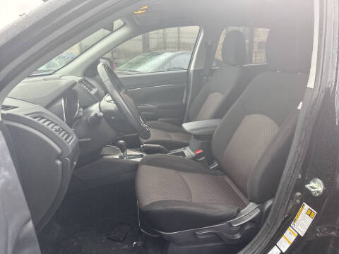 2019 Mitsubishi Outlander Sport ES