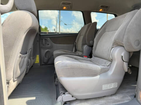 2006 Toyota Sienna