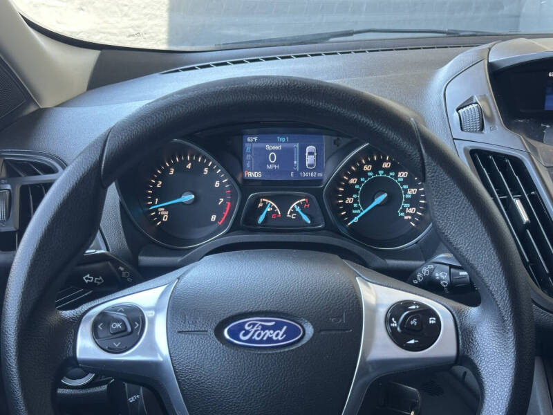 2015 Ford Escape S