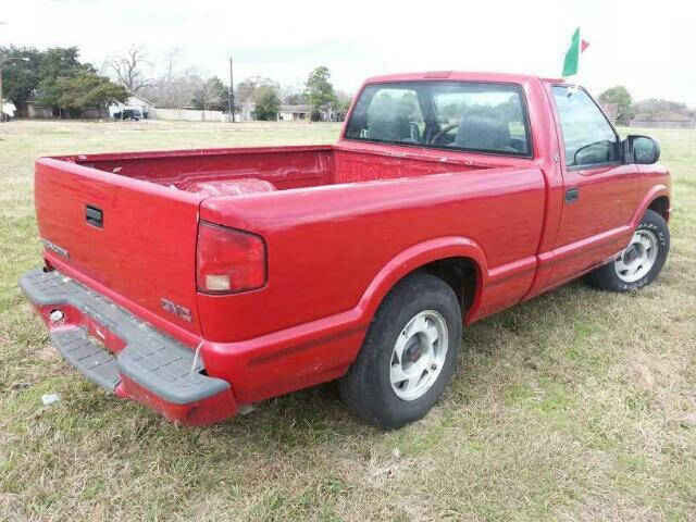 1998 GMC Sonoma SL photo 10