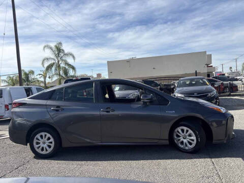 2021 Toyota Prius XLE