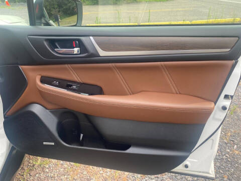 2017 Subaru Outback 2.5i Touring