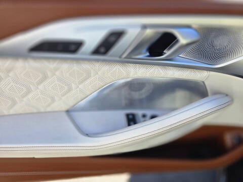 2020 BMW M8 Competition