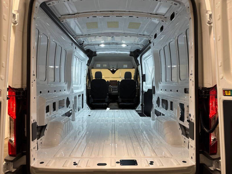 2026 Ford Transit 250