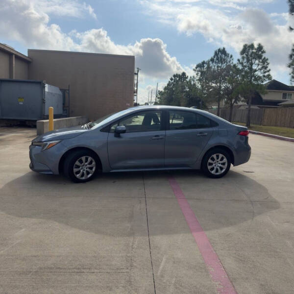 2025 Toyota Corolla Hybrid LE