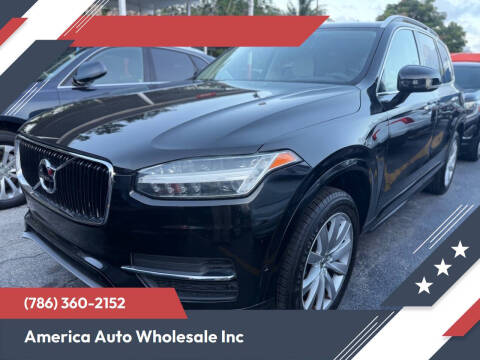 2017 Volvo XC90 T6 Momentum