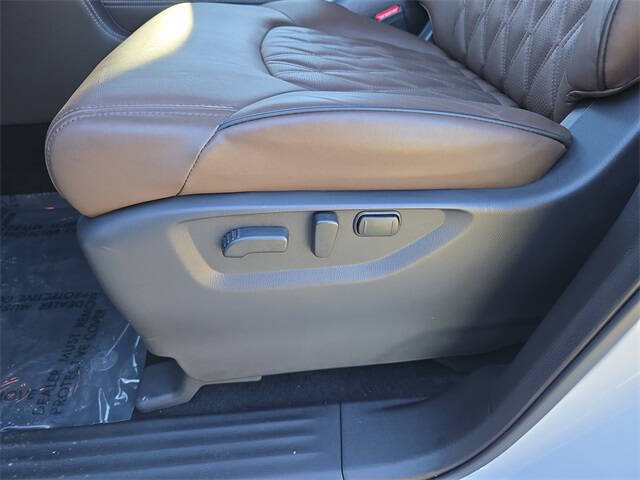 2024 Nissan Armada Platinum