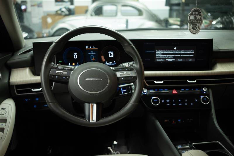 2025 Hyundai Sonata Hybrid SEL