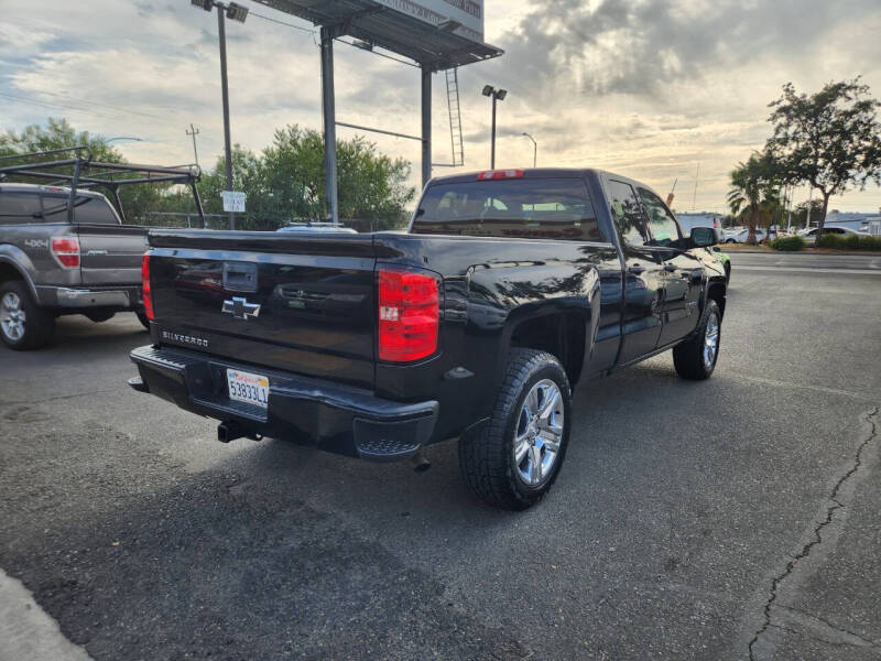 2017 Chevrolet Silverado 1500 Custom