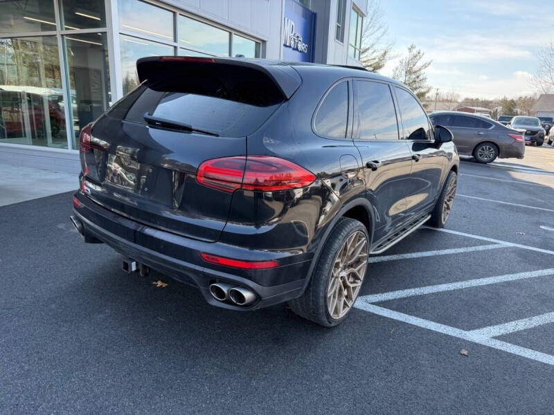 2016 Porsche Cayenne S
