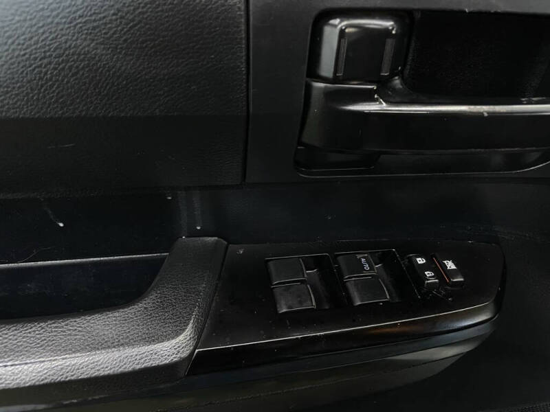 2019 Toyota Tundra SR