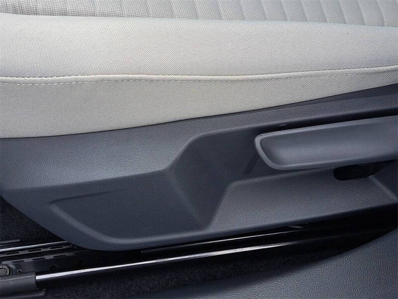 2025 Volkswagen Jetta S