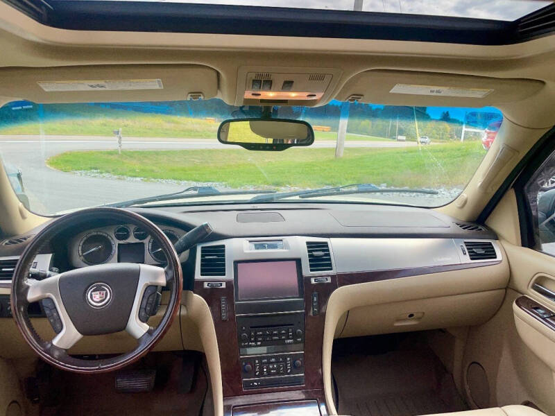 2014 Cadillac Escalade Luxury