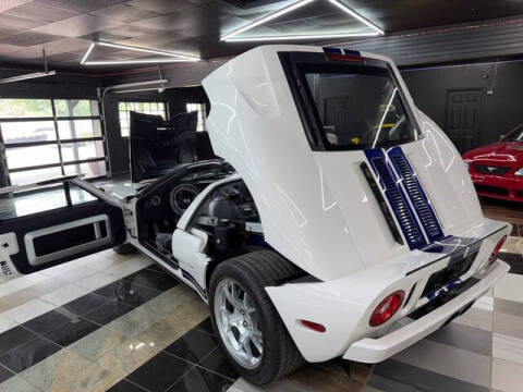 2005 Ford GT