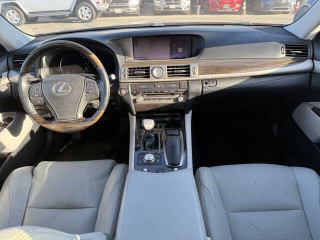 2014 Lexus LS 460