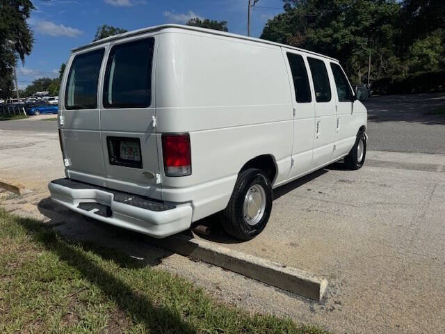 2001 Ford E-Series E-150
