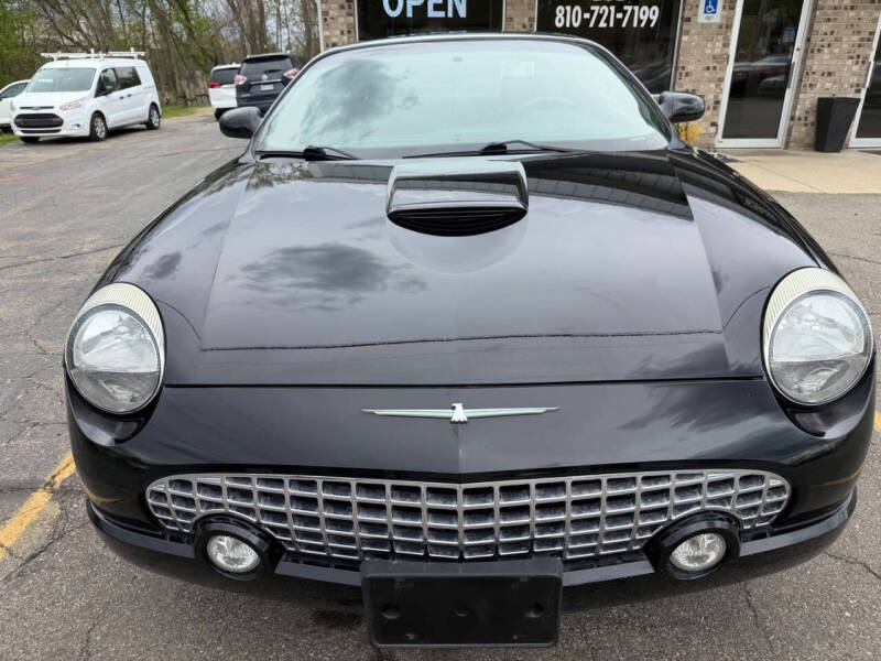 2004 Ford Thunderbird Deluxe