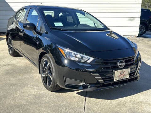 2025 Nissan Versa SR