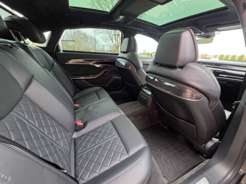 2020 Audi S8 4.0T quattro