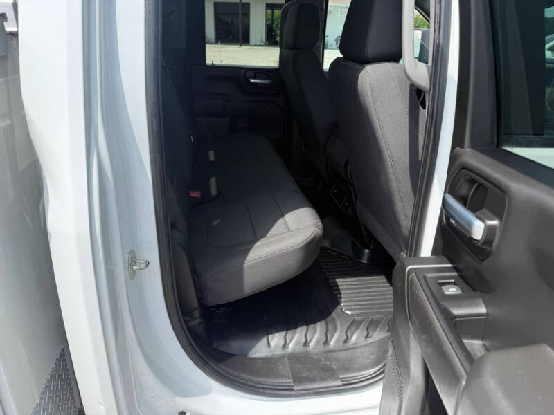 2023 GMC Sierra 2500HD Pro
